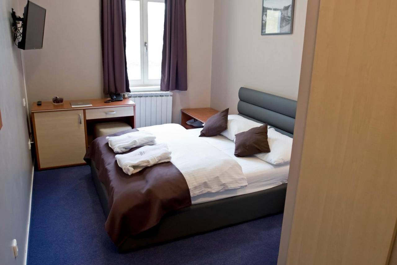 Hotel Pakrac 외부 사진