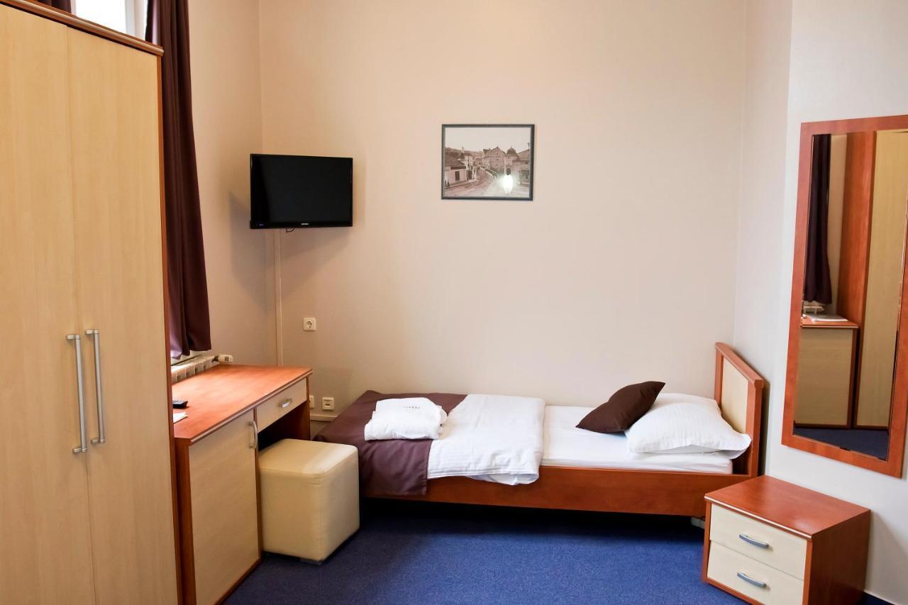 Hotel Pakrac 외부 사진